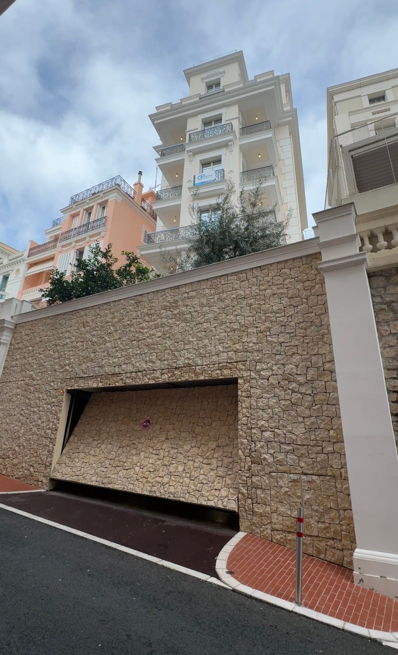 Maison du Savoir project luxury villa in Monaco